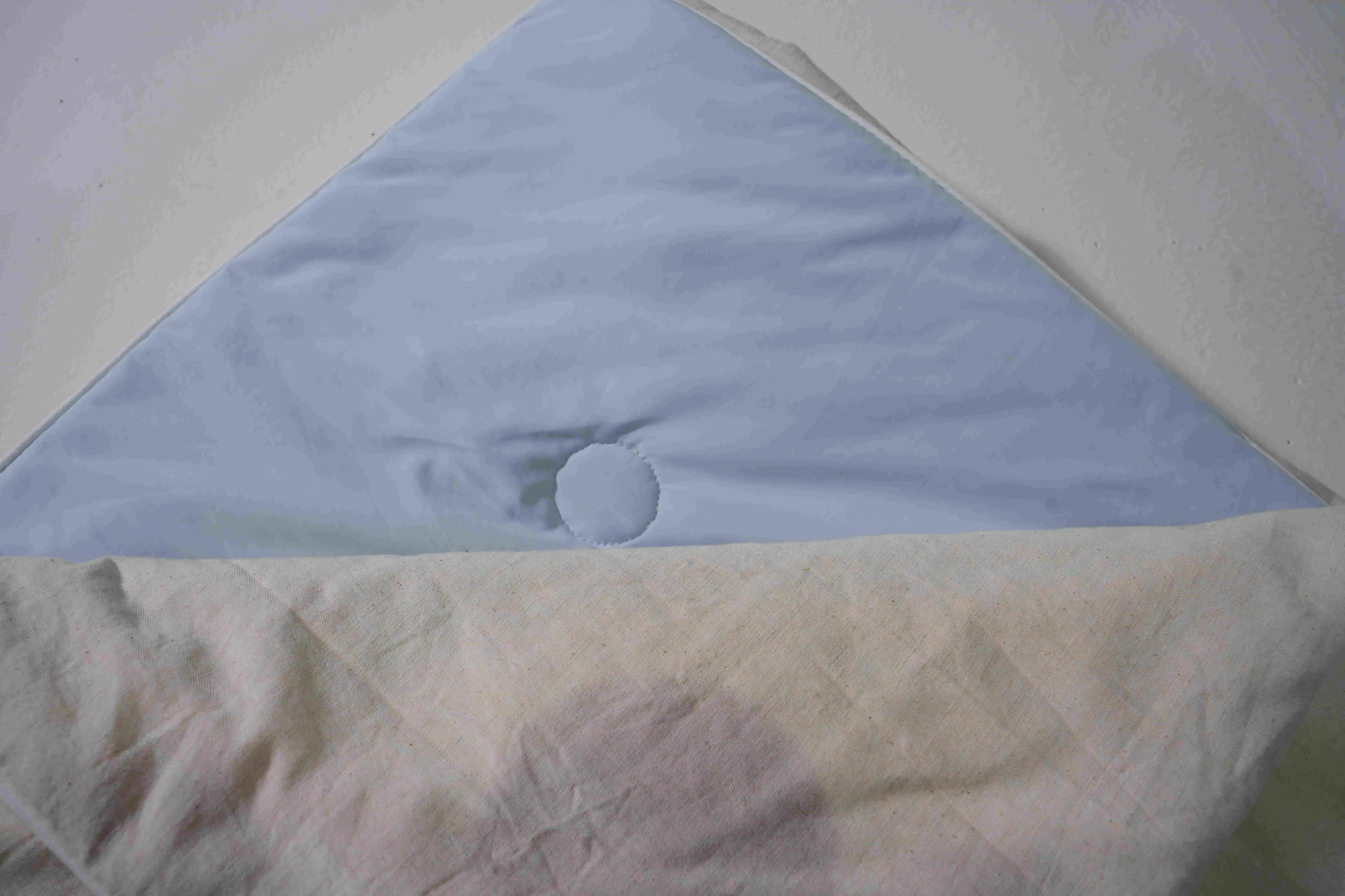 Linen Blend Cooling Blanket - Image 4