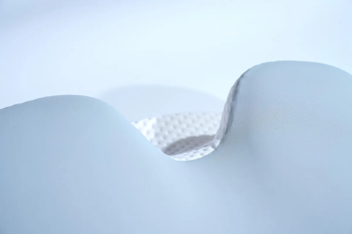 Memory Foam Ergonomic Pillow - Image 6