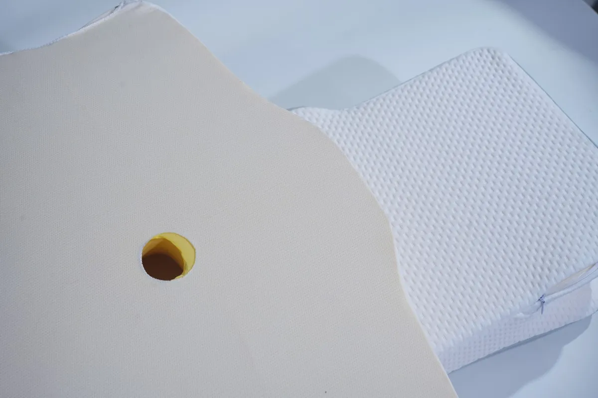Memory Foam Ergonomic Pillow - Image 4